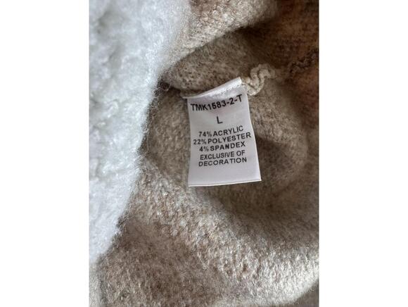 THML Tan Star Design V-Neck Collared Soft Knit Sweater Women’s size Large - Picture 8 of 10